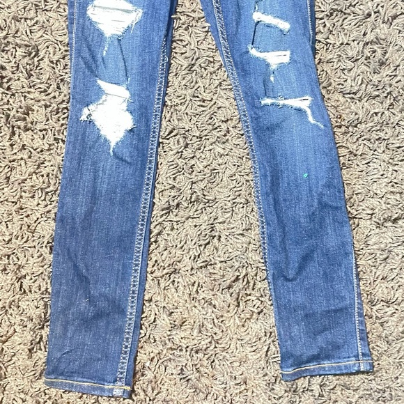 Nwt Hollister distressed high rise jeans - Picture 5 of 5